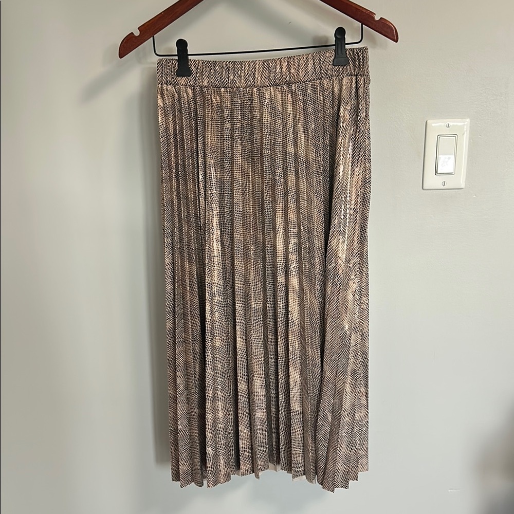 Metallic snakeskin Print Pleated Midi Skirt